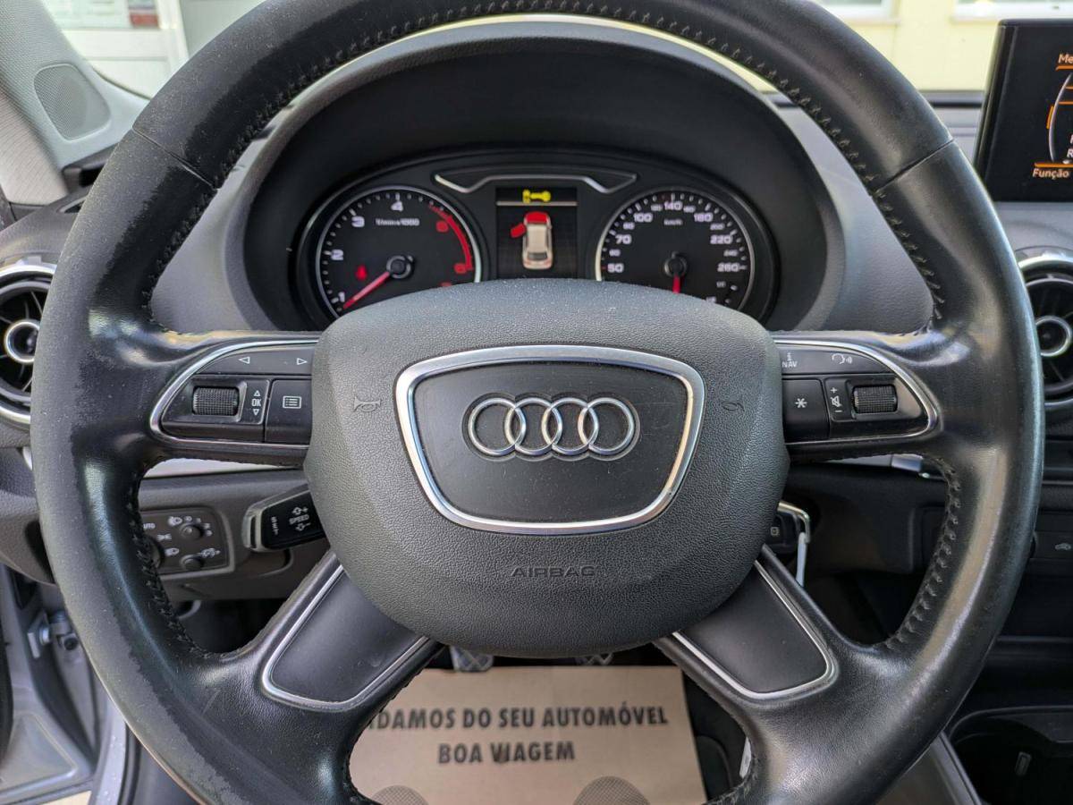 audi-a3-sportback-2015-diesel-1598cc