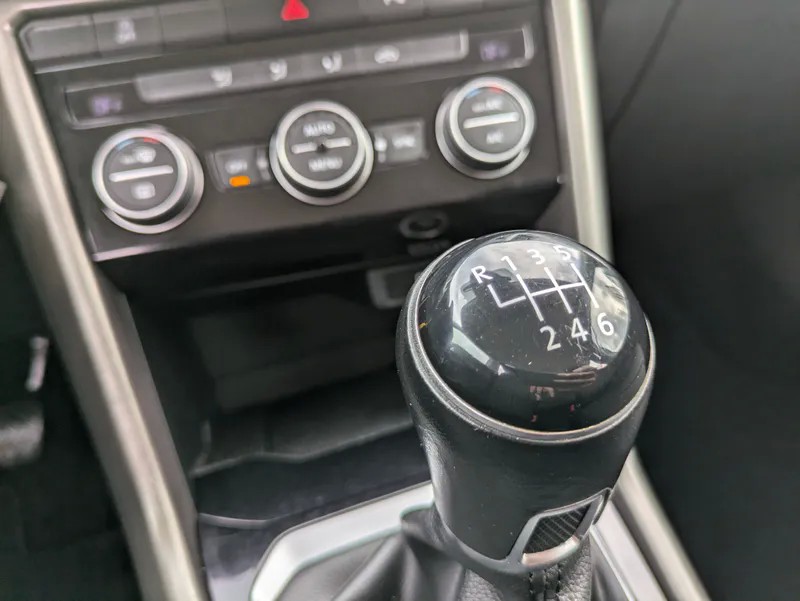 volkswagen-t-roc-2020-diesel-1598cc