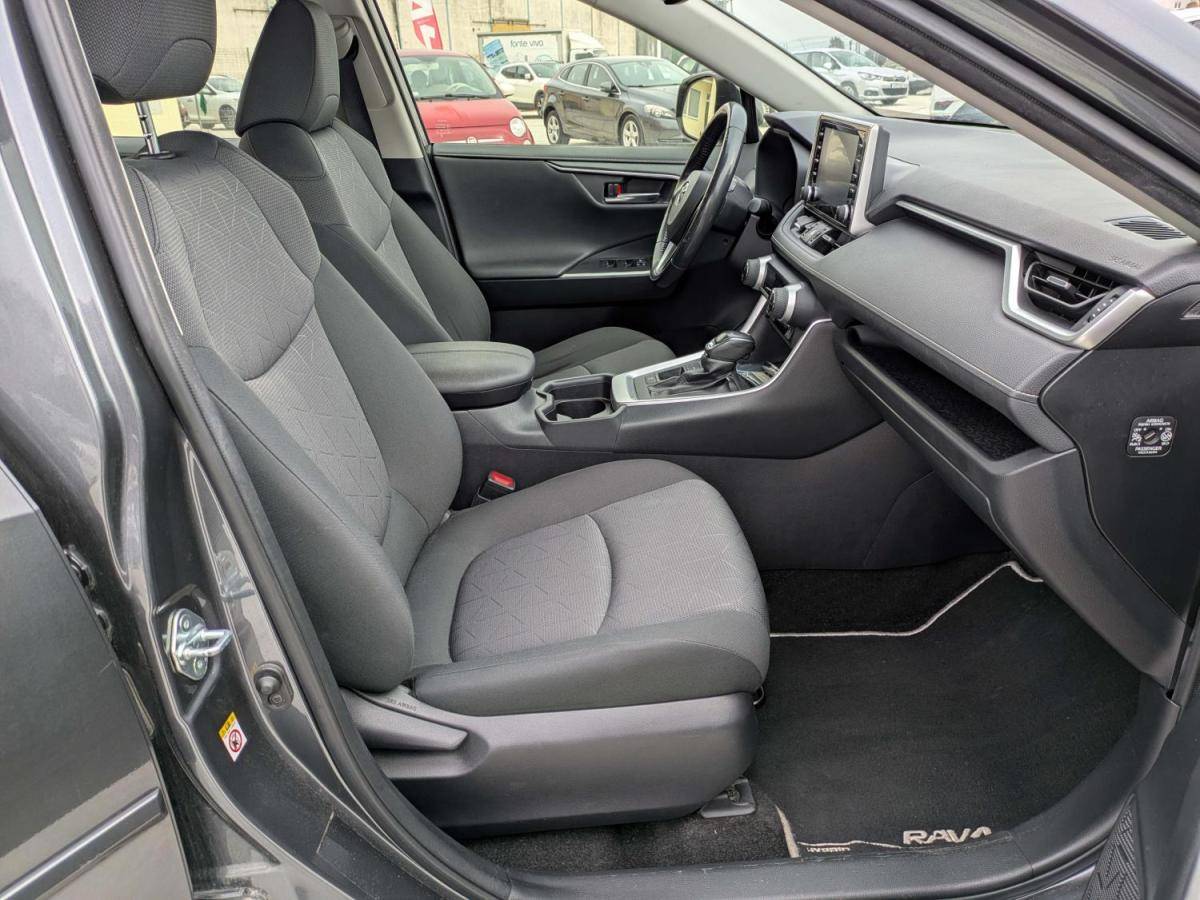 toyota-rav4-2019-hibrido-a-gasolina-2487cc