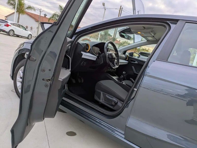 seat-ibiza-2024-gasolina-999cc