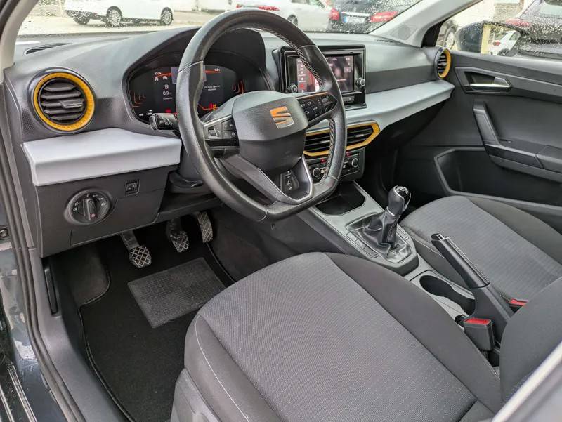 seat-ibiza-2024-gasolina-999cc