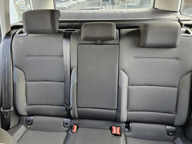 volkswagen-golf-variant-2016-diesel-1598cc