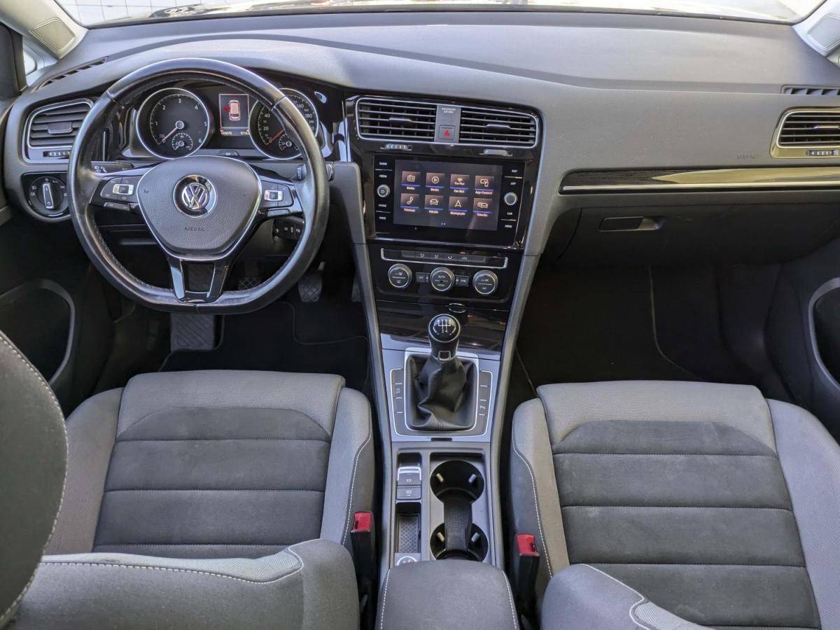 volkswagen-golf-variant-2019-diesel-1598cc