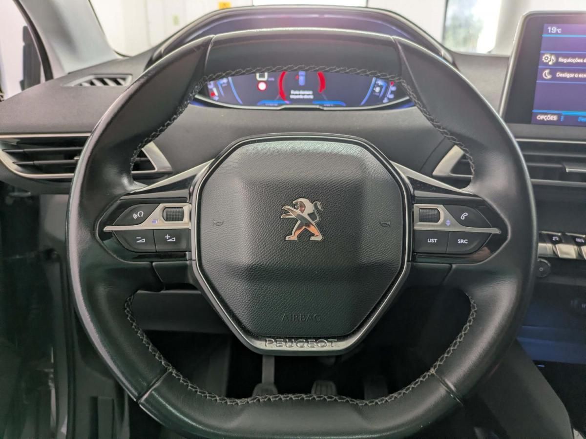peugeot-3008-2017-gasolina-1199cc