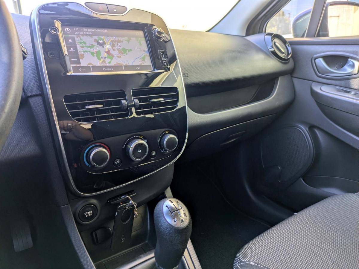 renault-clio-2015-gasolina-898cc