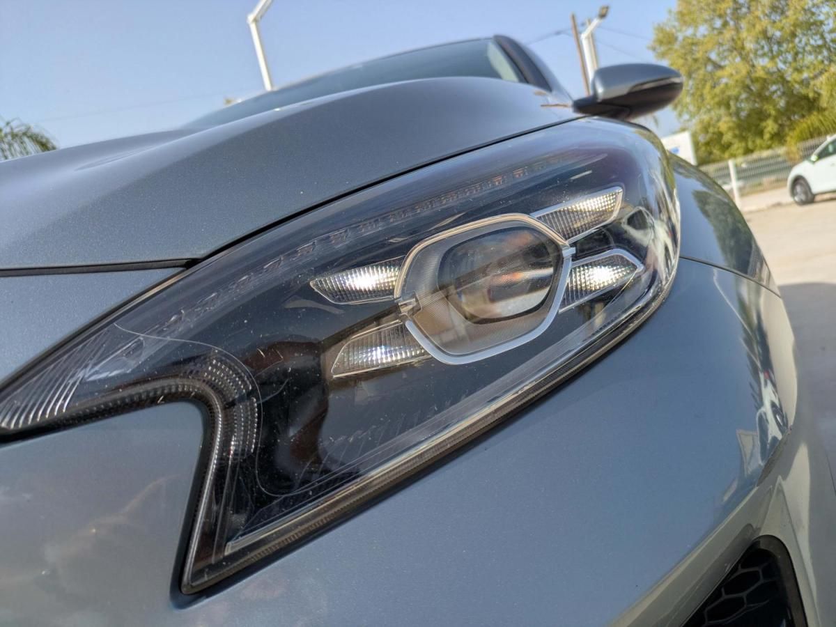 kia-xceed-2022-hibrido-a-gasolina-1580cc