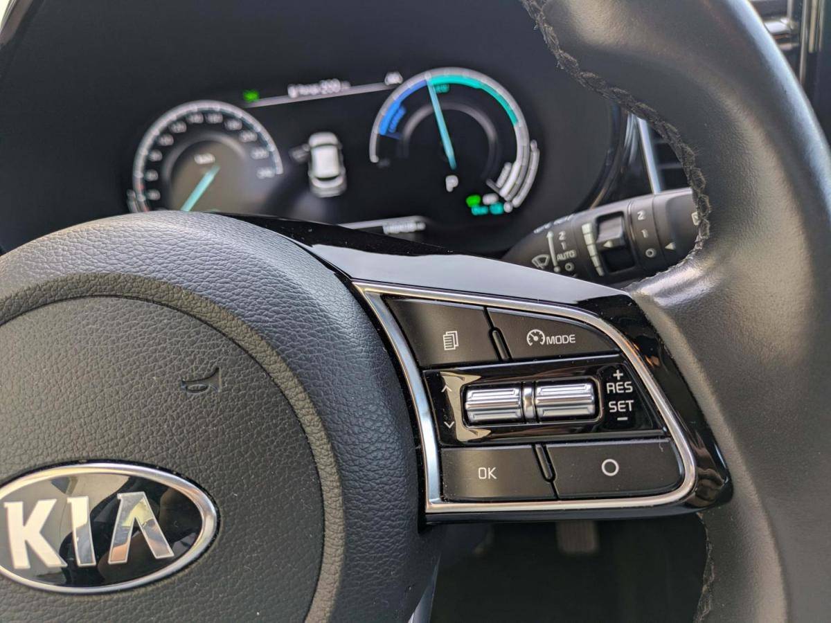 kia-xceed-2022-hibrido-a-gasolina-1580cc