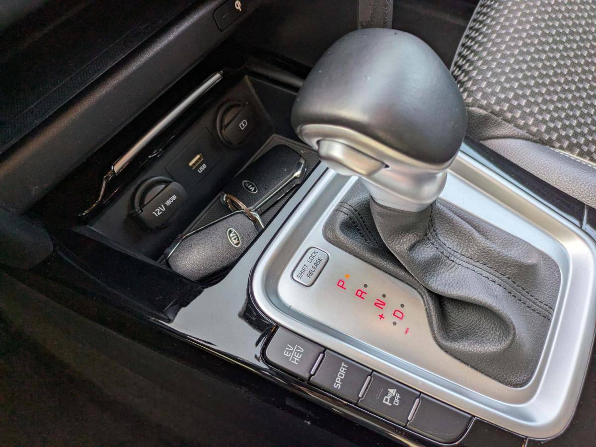 kia-xceed-2022-hibrido-a-gasolina-1580cc