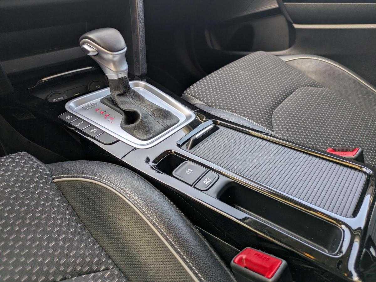 kia-xceed-2022-hibrido-a-gasolina-1580cc