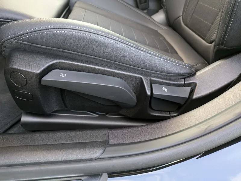 bmw-serie-3-2024-hibrido-a-gasolina-1998cc