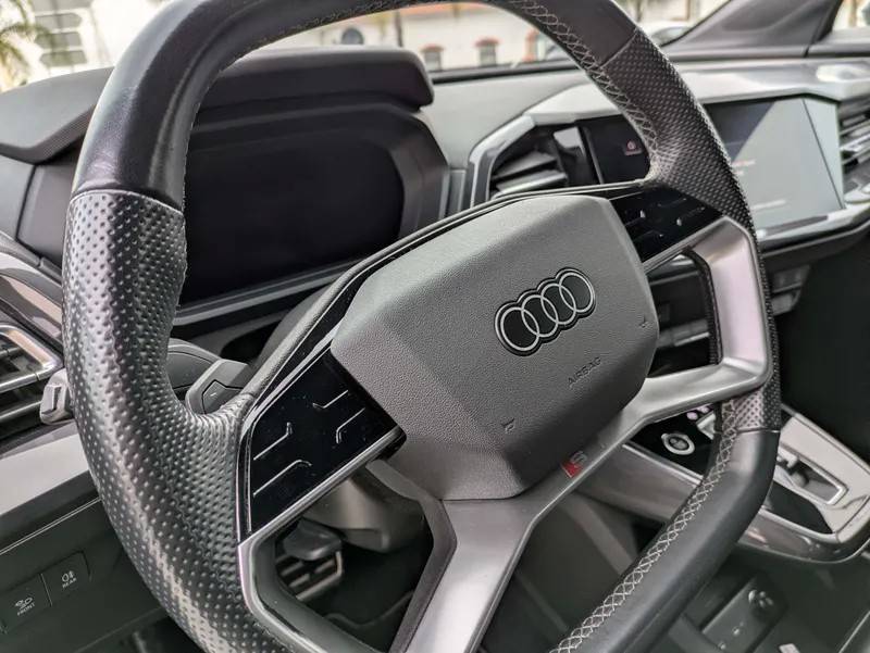 audi-q4-e-tron-2022-eletrico-0cc
