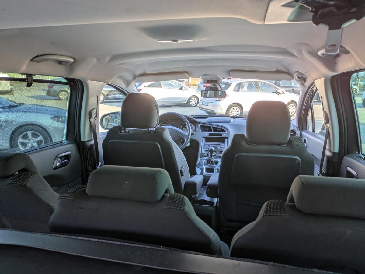 peugeot-5008-2013-diesel-1560cc