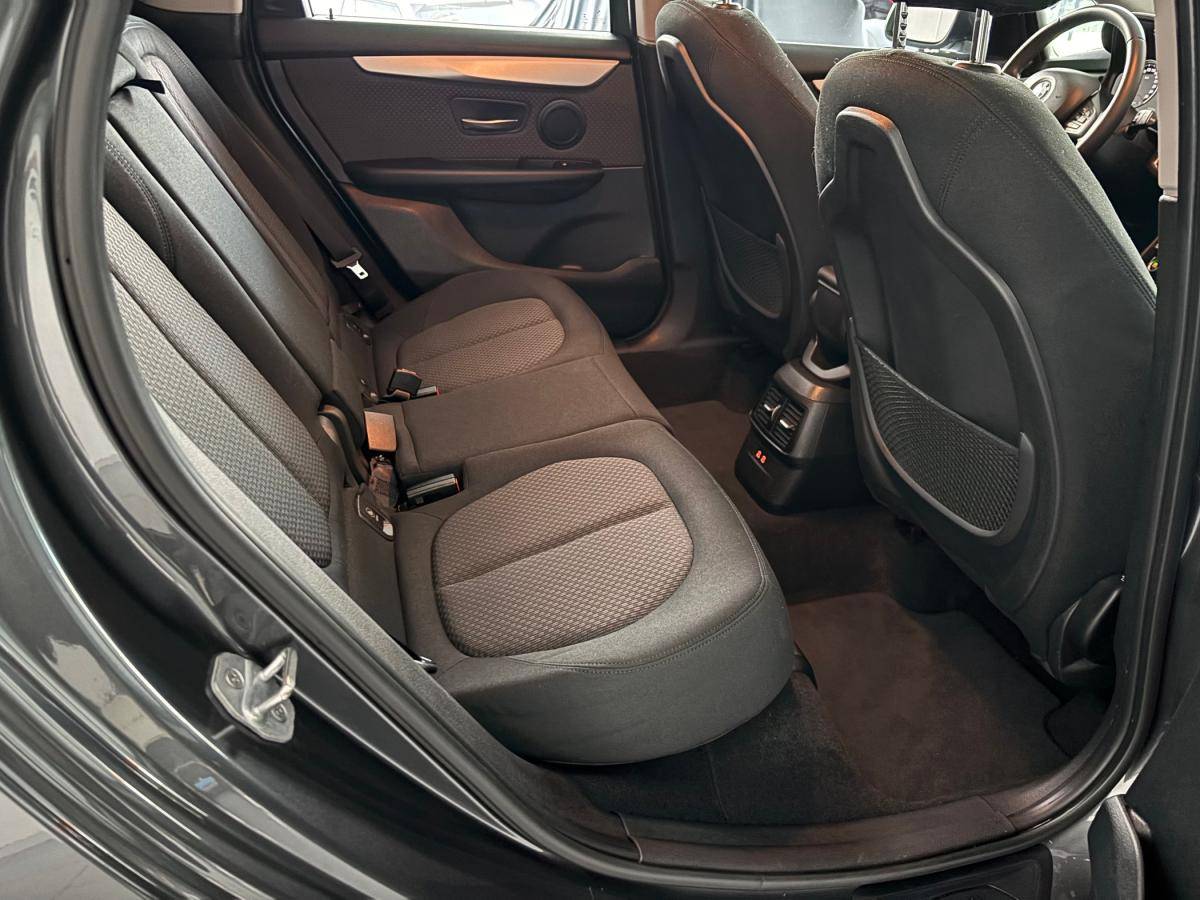 bmw-serie-2-2019-diesel-1496cc