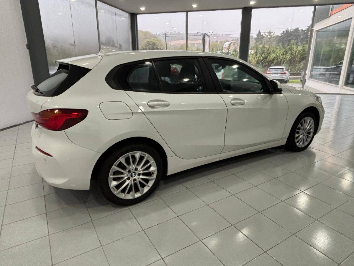 bmw-serie-1-2021-diesel-1496cc