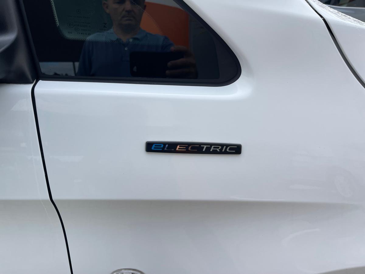 mercedes-benz-vito-2021-eletrico-0cc