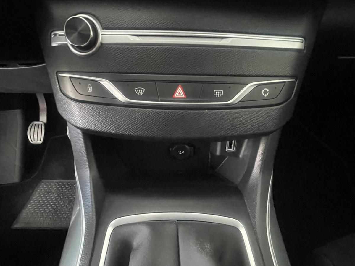 peugeot-308-sw-2019-diesel-1499cc