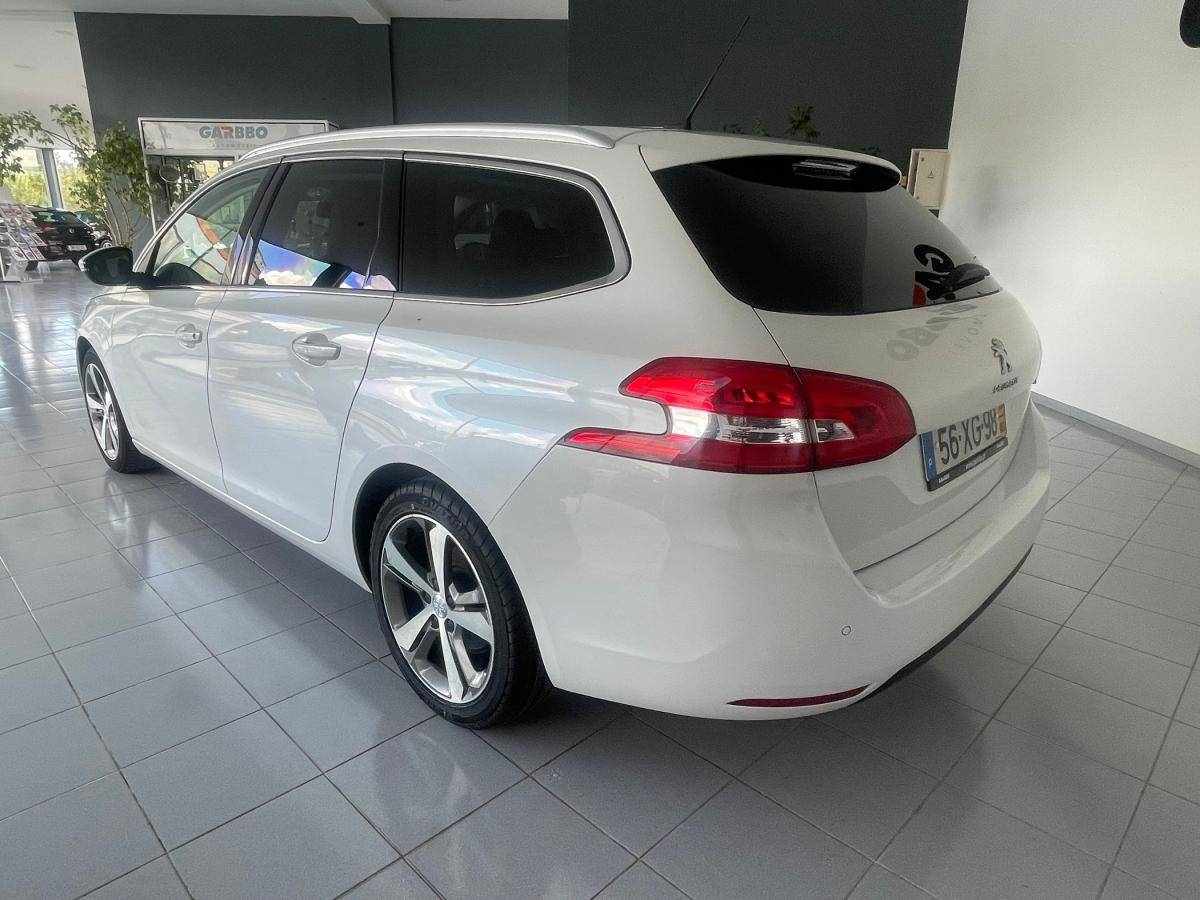 peugeot-308-sw-2019-diesel-1499cc