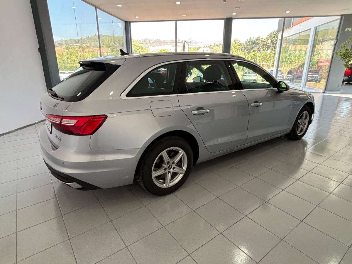 audi-a4-avant-2021-diesel-1968cc