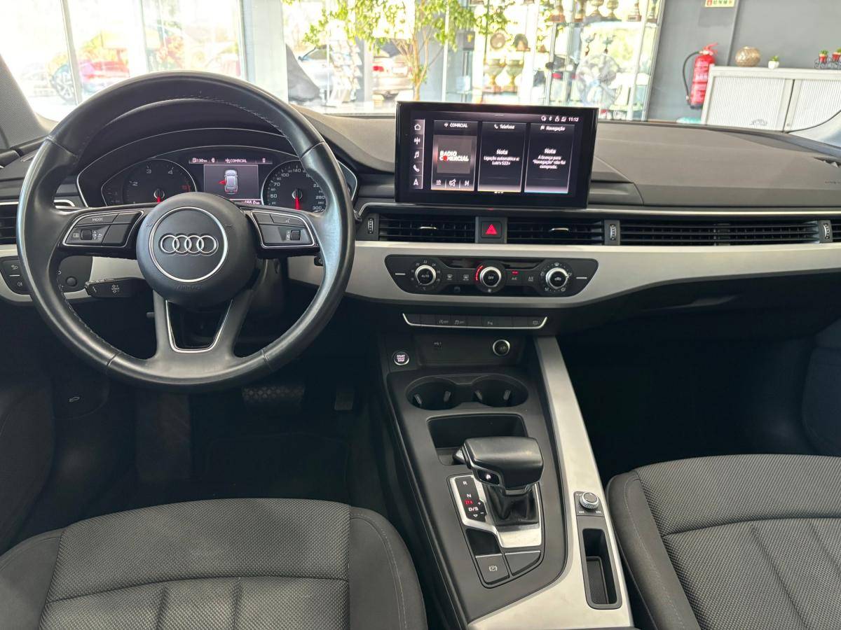 audi-a4-avant-2021-diesel-1968cc