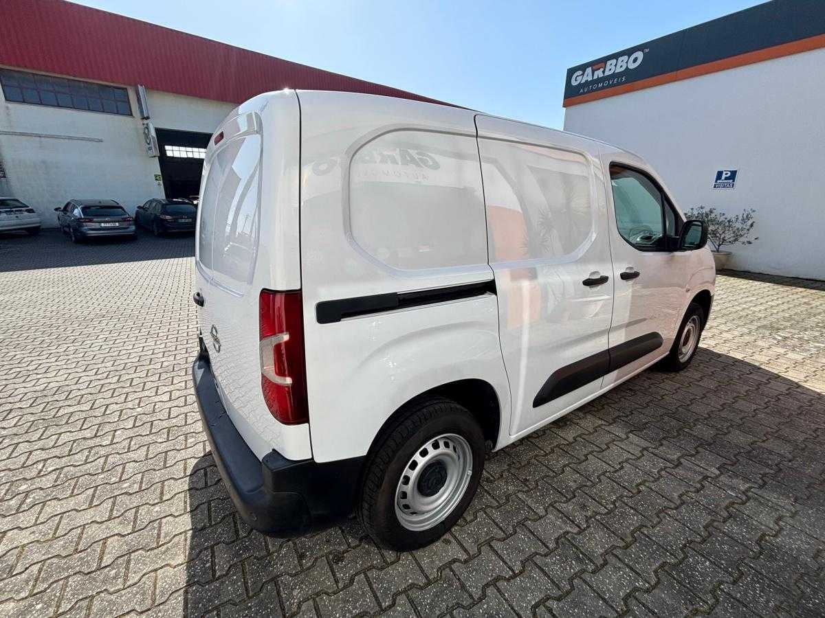 opel-combo-2022-diesel-1499cc