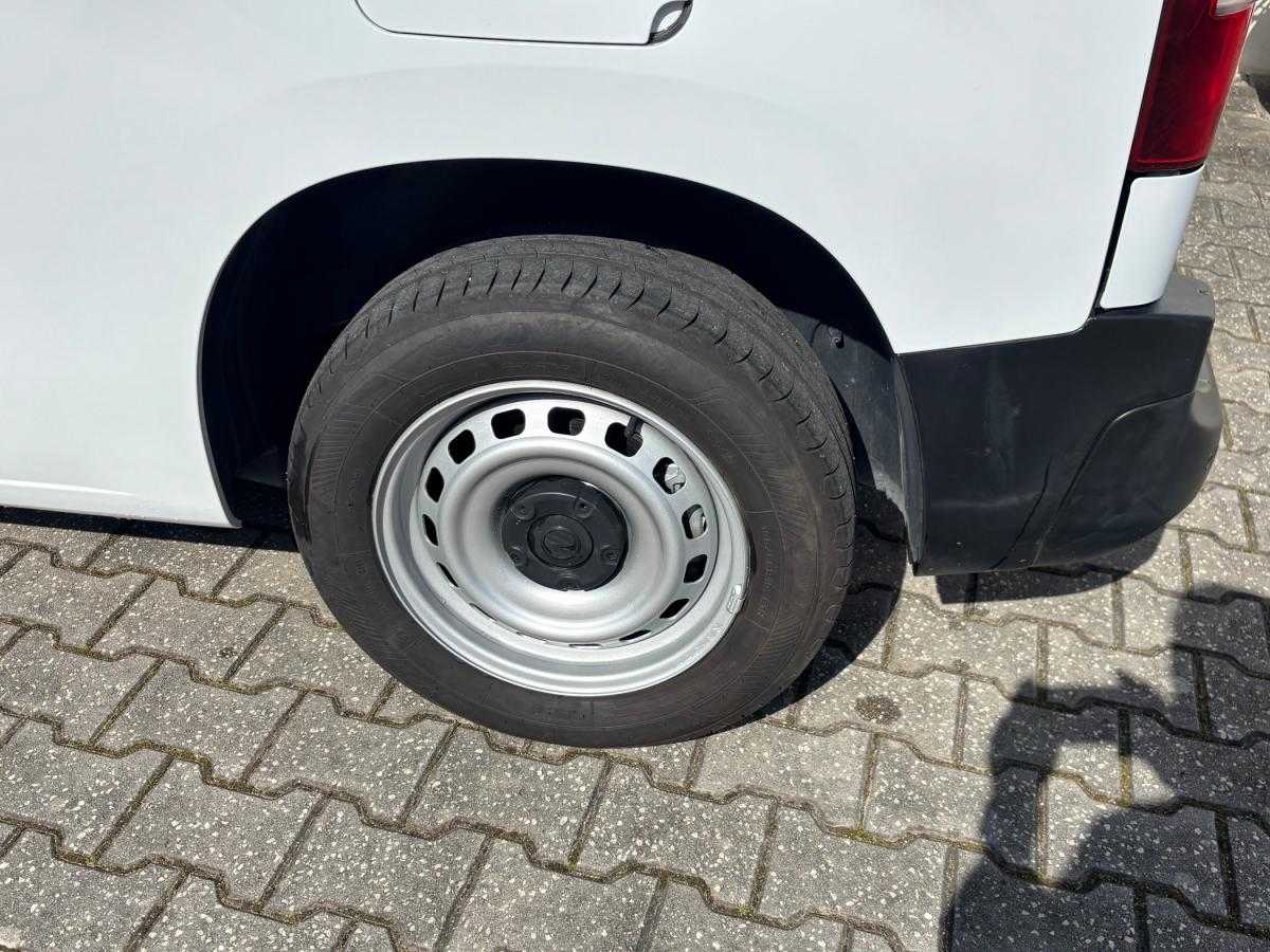 opel-combo-2022-diesel-1499cc