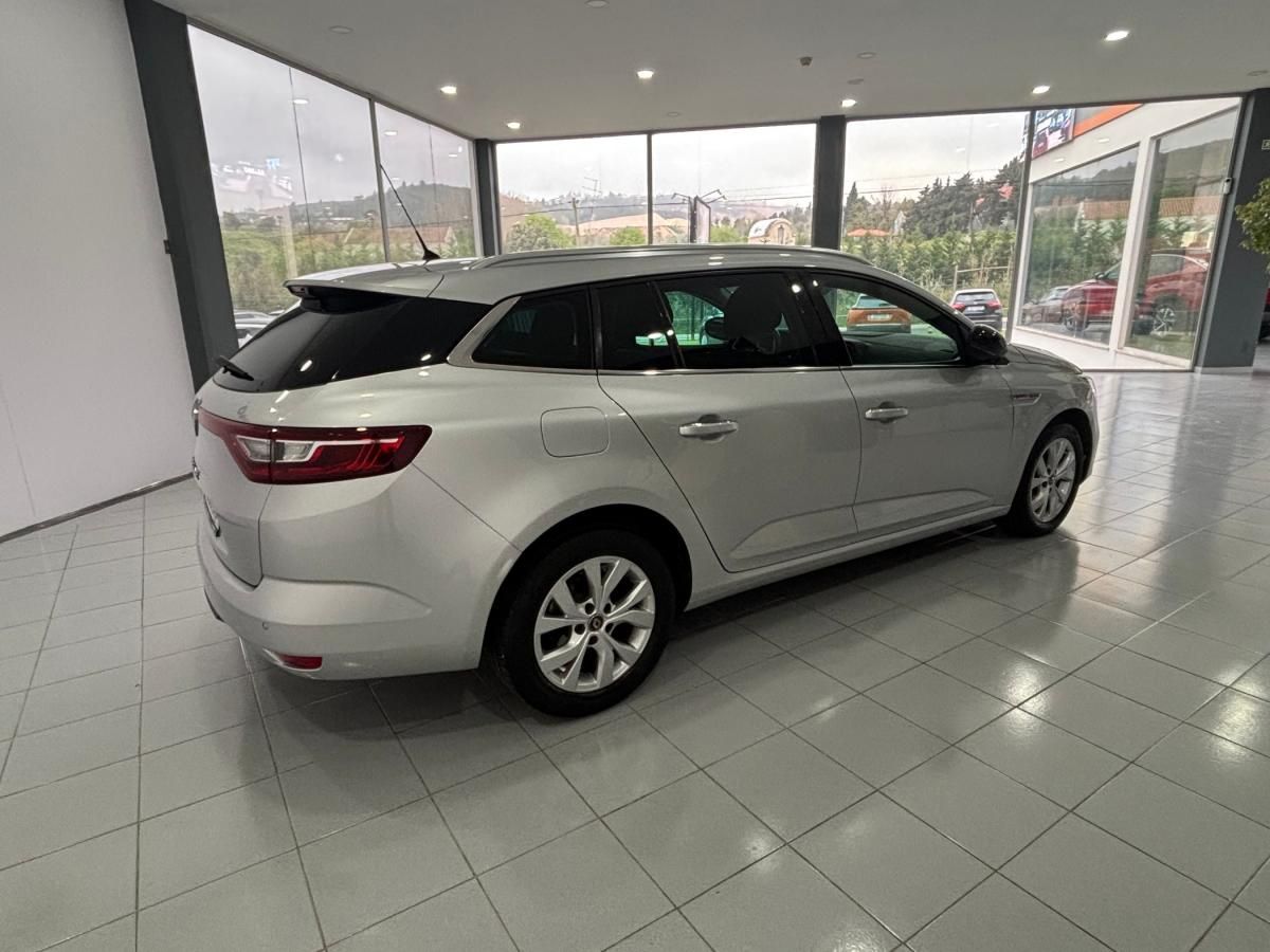renault-megane-sport-tourer-2020-diesel-1461cc