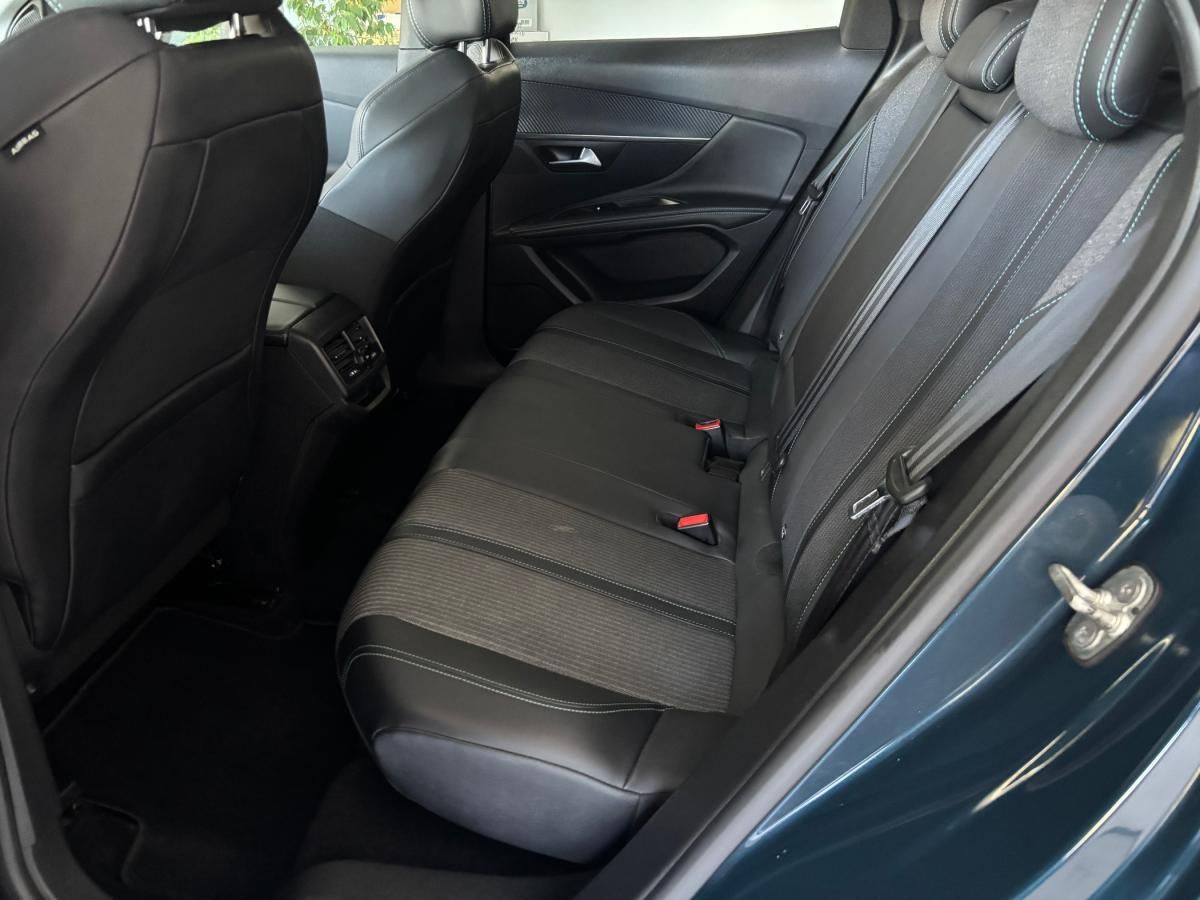 peugeot-3008-2023-diesel-1499cc