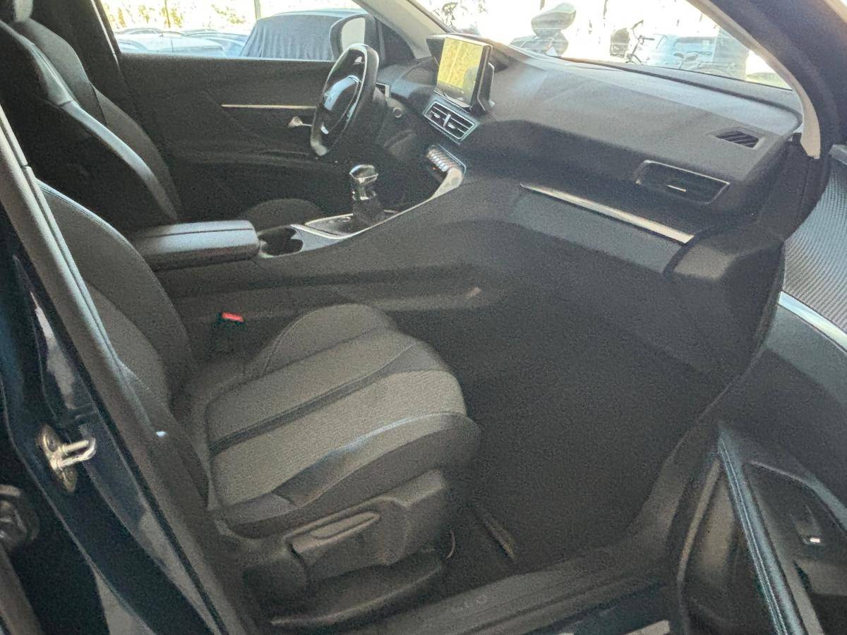 peugeot-3008-2023-diesel-1499cc