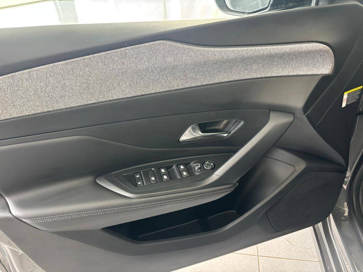 peugeot-308-sw-2023-hibrido-a-gasolina-1598cc