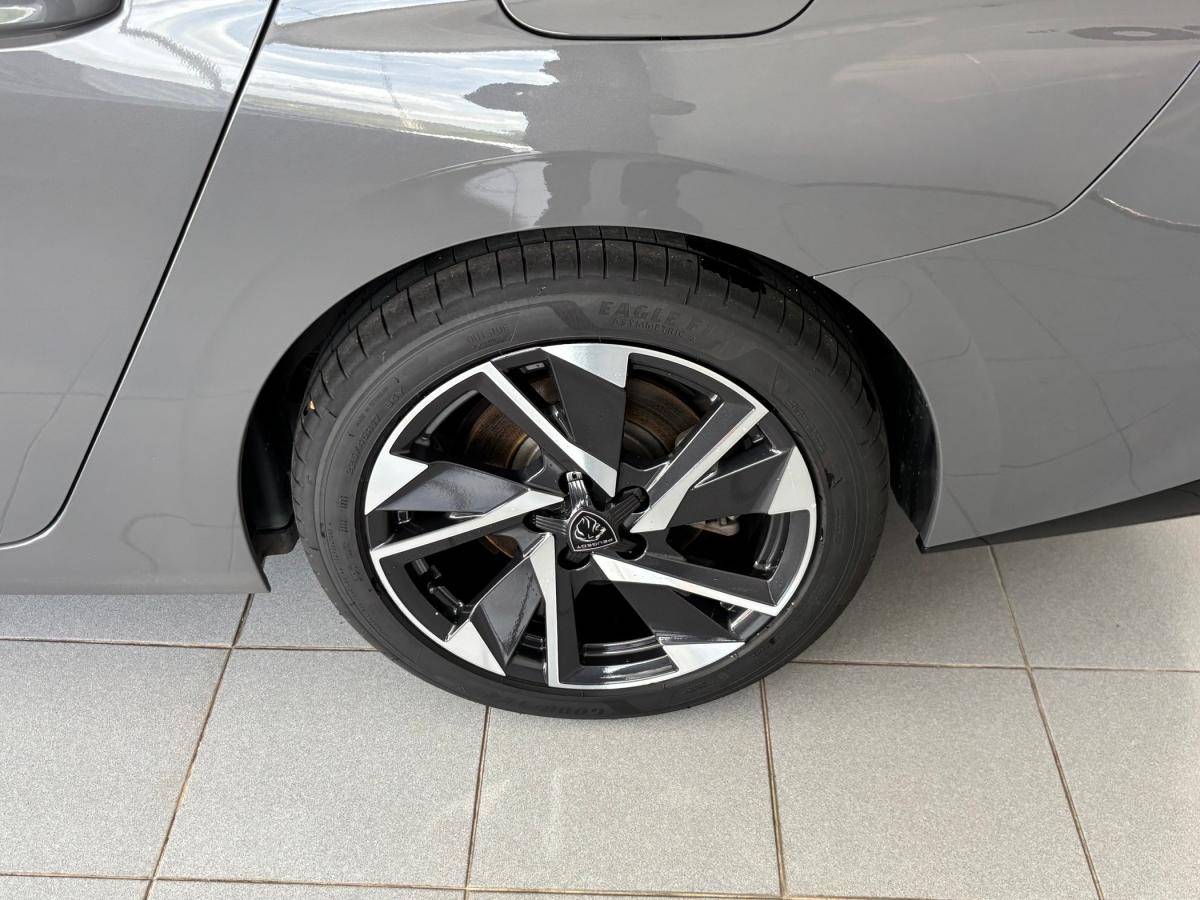 peugeot-308-sw-2023-hibrido-a-gasolina-1598cc