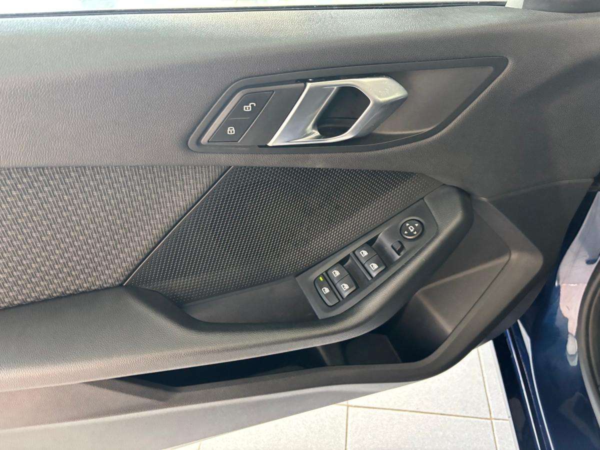 bmw-serie-1-2019-diesel-1496cc