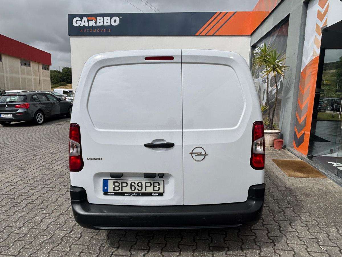 opel-combo-2024-diesel-1499cc