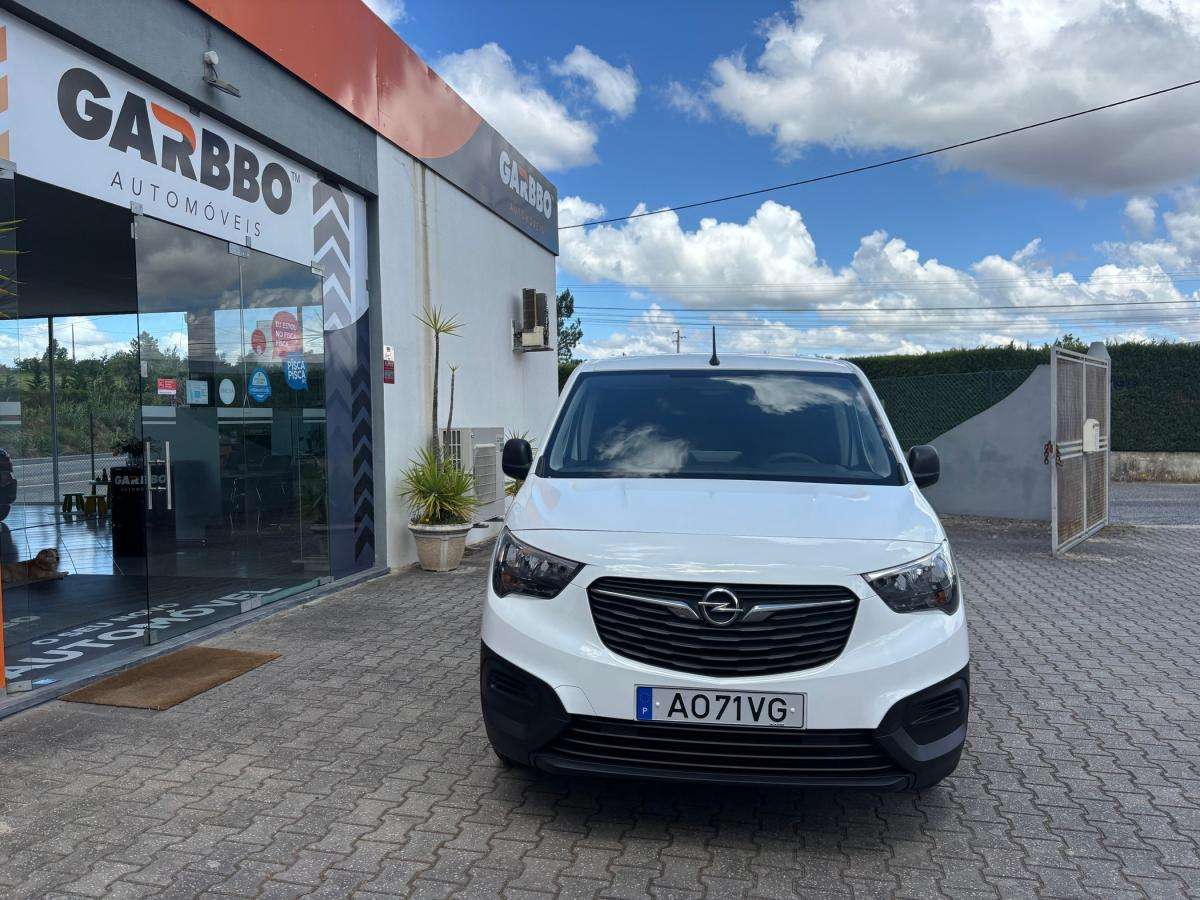 opel-combo-2022-diesel-1499cc