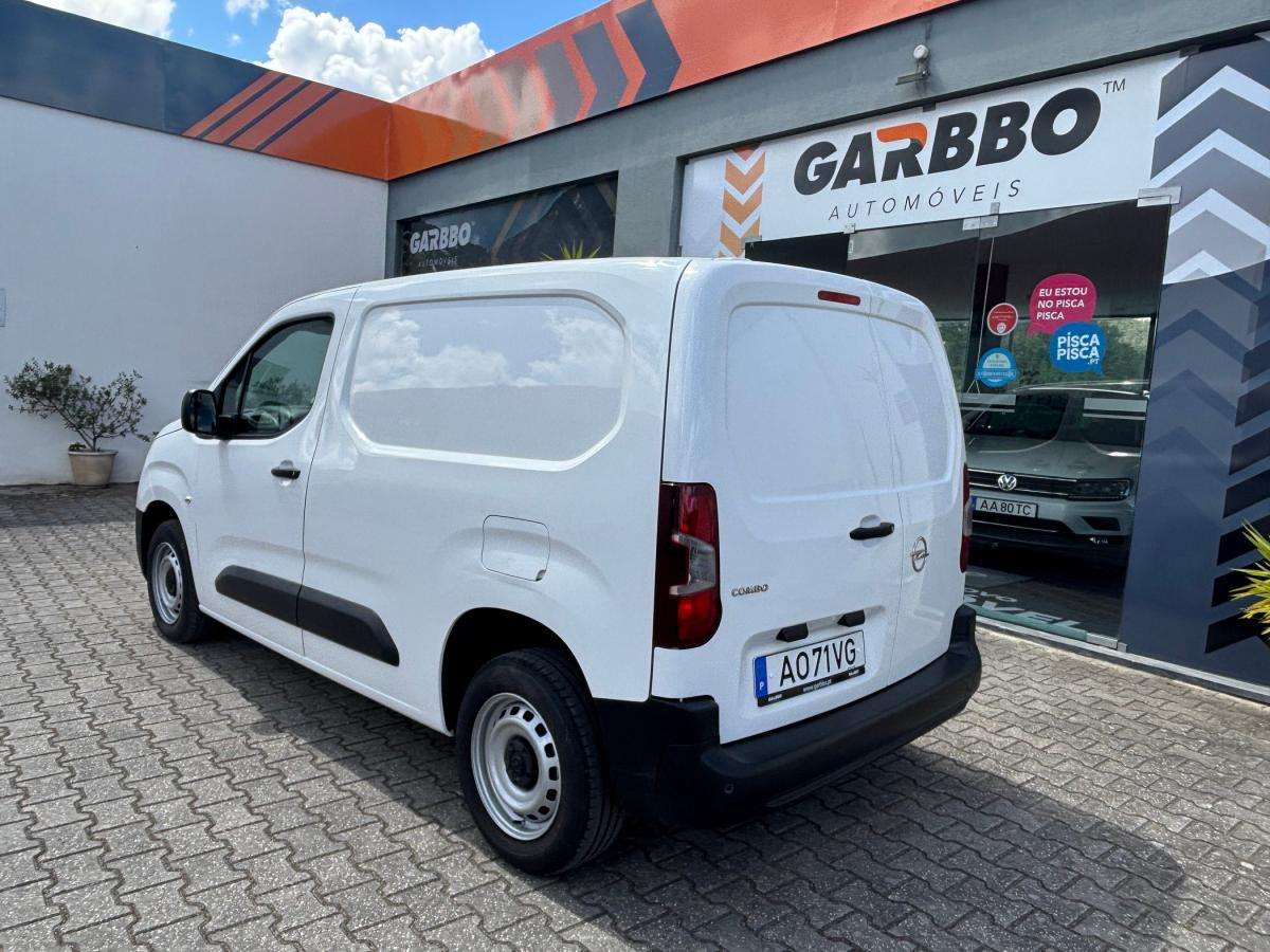 opel-combo-2022-diesel-1499cc
