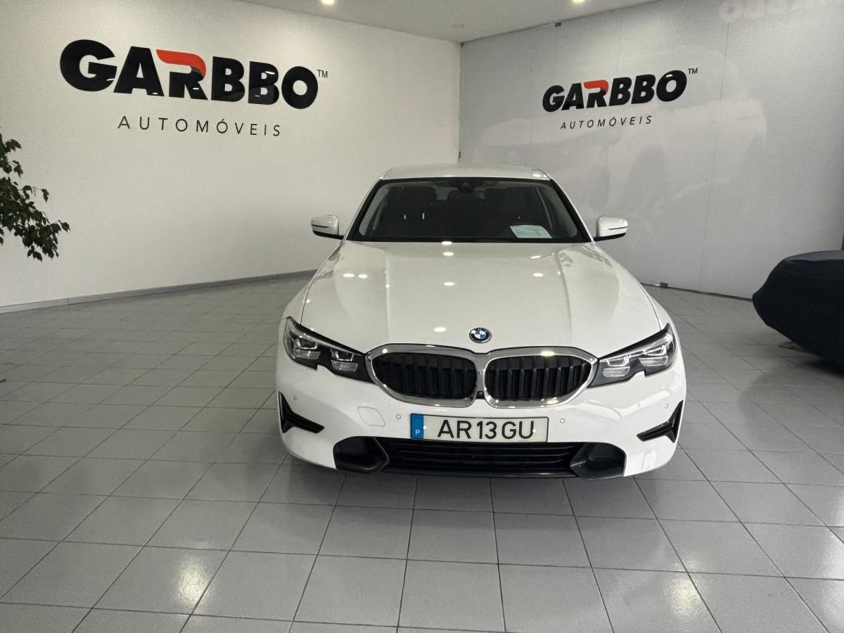 bmw-serie-3-2022-hibrido-a-gasolina-1998cc