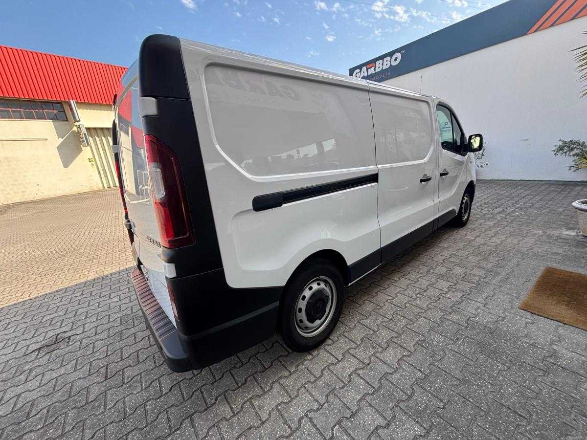 renault-trafic-2021-diesel-1997cc