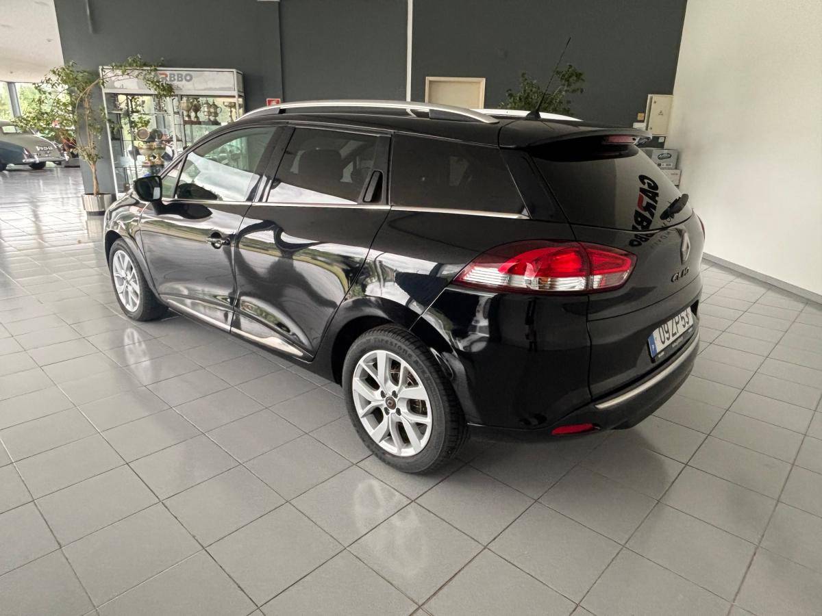 renault-clio-sport-tourer-2019-diesel-1461cc