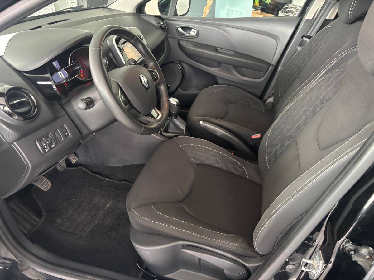 renault-clio-sport-tourer-2019-diesel-1461cc