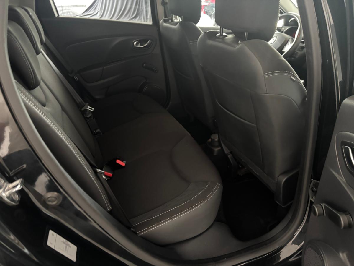 renault-clio-sport-tourer-2019-diesel-1461cc