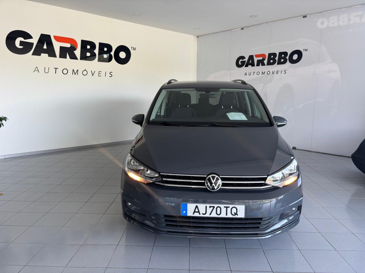 volkswagen-touran-2021-diesel-1968cc