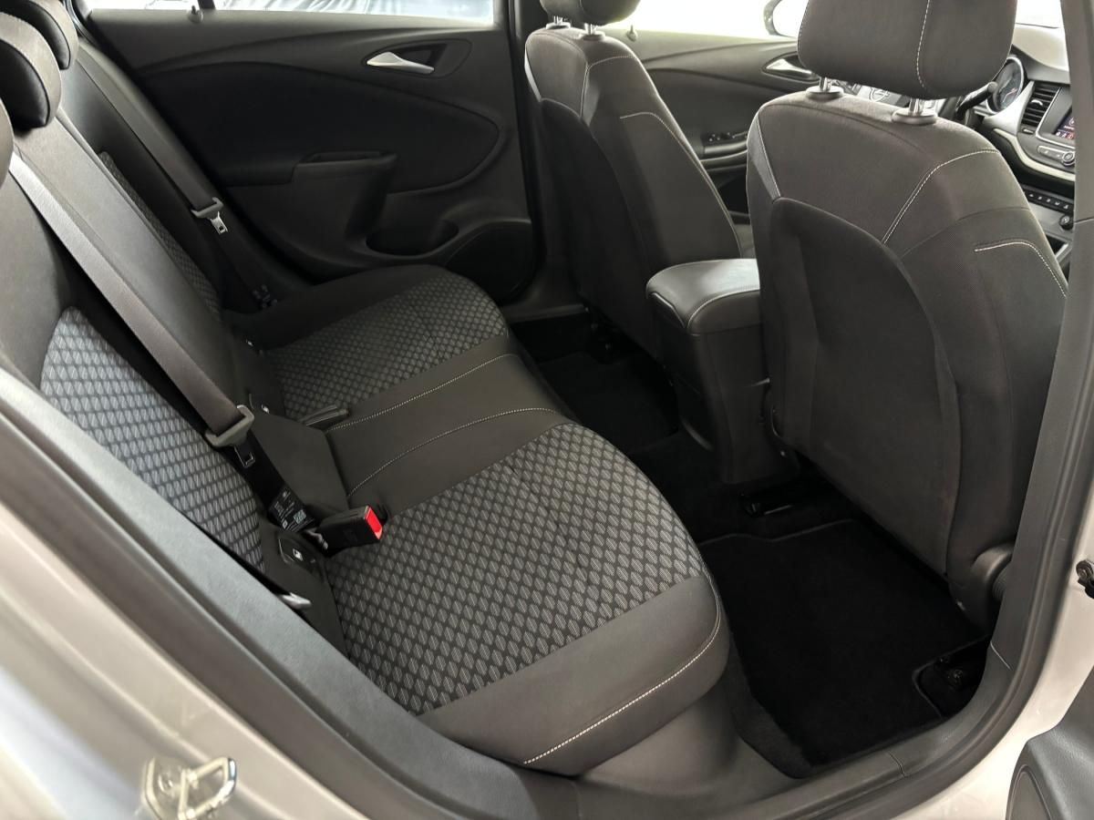 opel-astra-sport-tourer-2020-diesel-1496cc