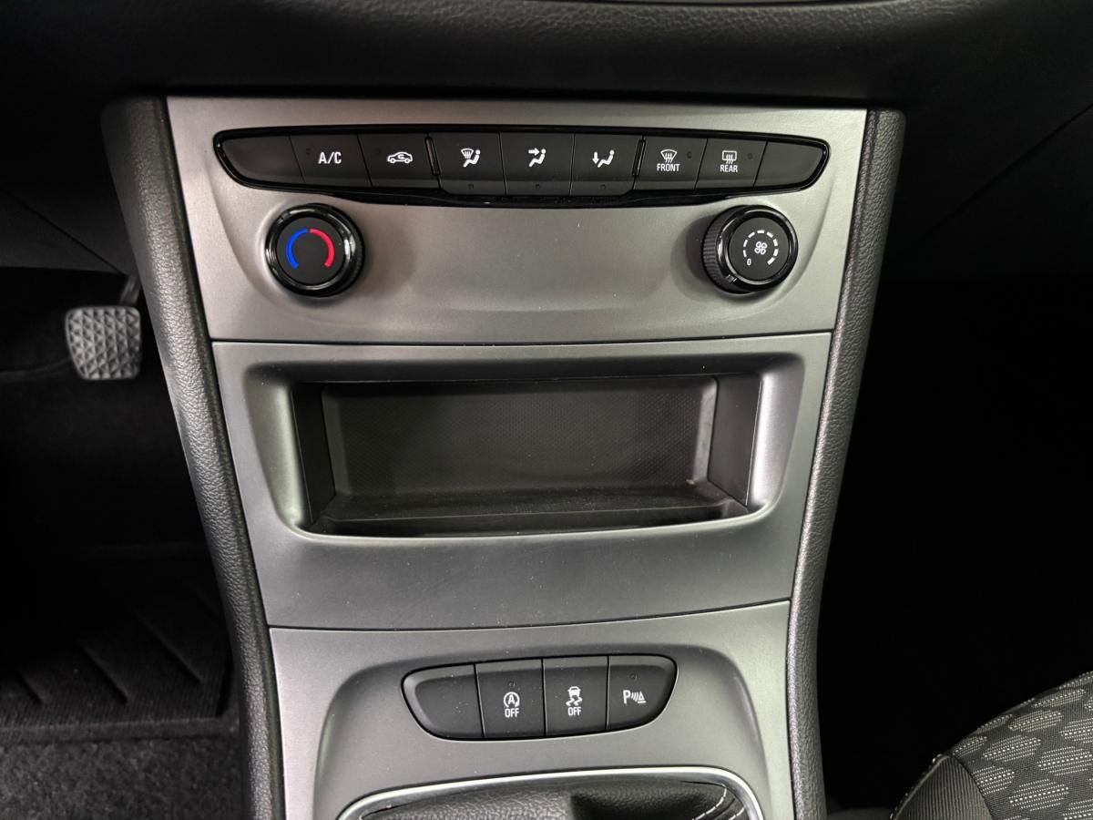 opel-astra-sport-tourer-2020-diesel-1496cc