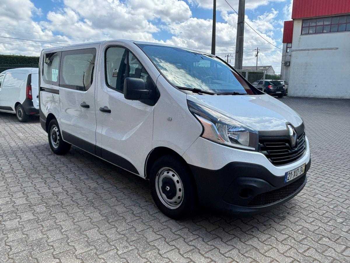 renault-trafic-2019-diesel-1598cc