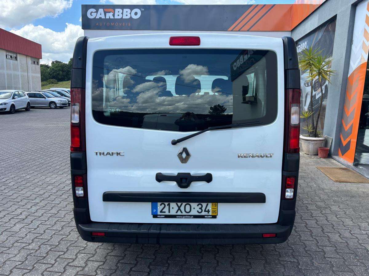 renault-trafic-2019-diesel-1598cc