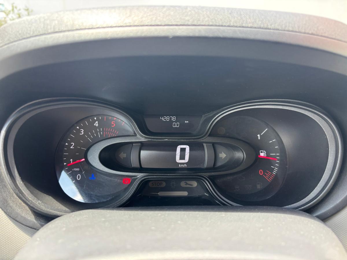 renault-trafic-2019-diesel-1598cc