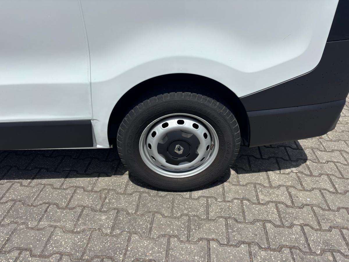 renault-trafic-2019-diesel-1598cc