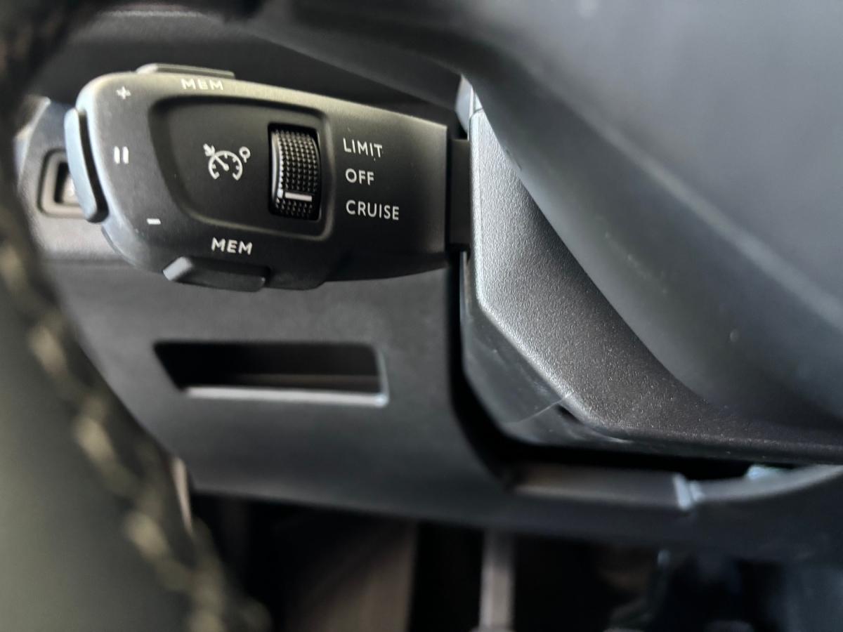peugeot-3008-2021-diesel-1499cc