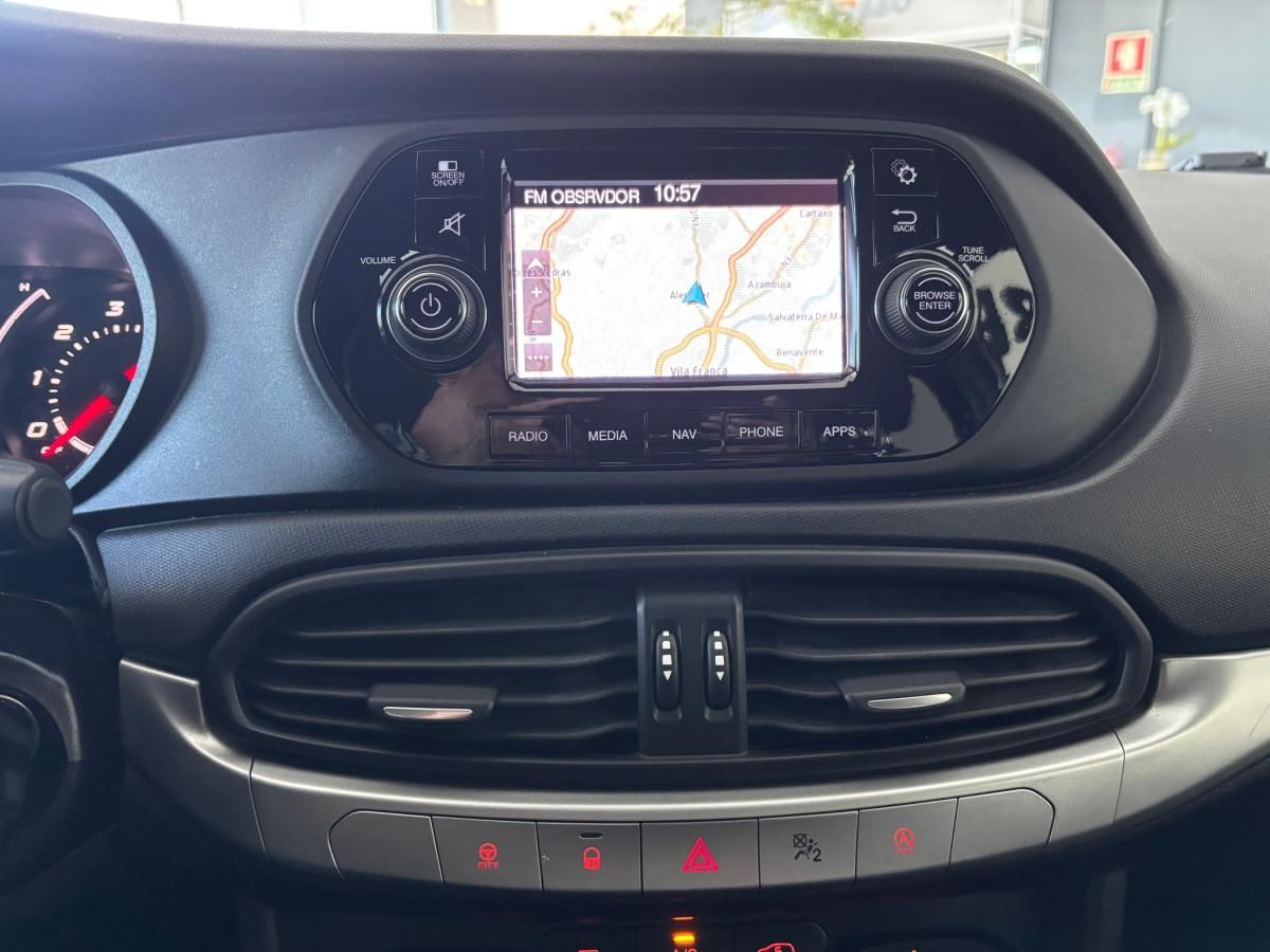 fiat-tipo-station-wagon-2021-diesel-1248cc