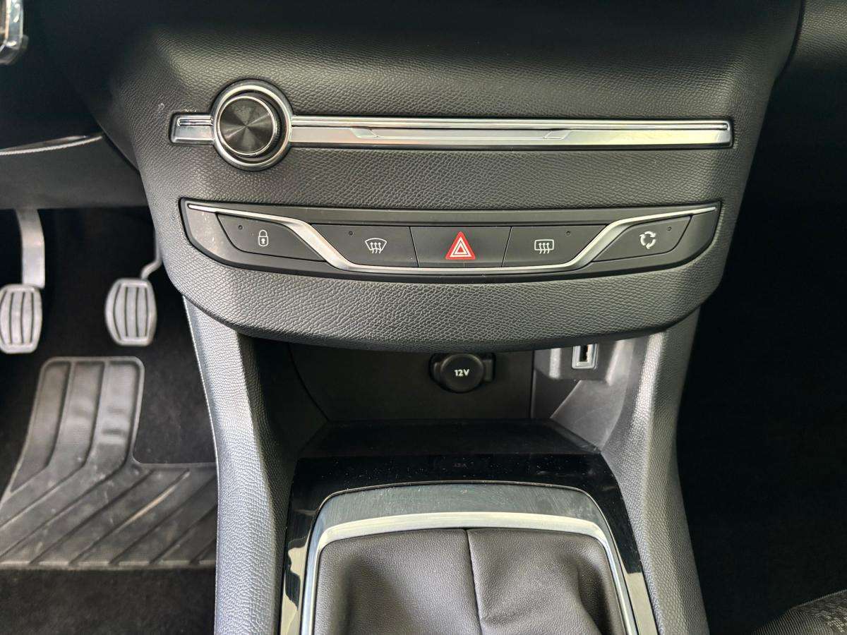 peugeot-308-2019-diesel-1499cc
