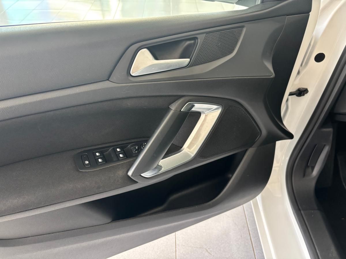 peugeot-308-2019-diesel-1499cc